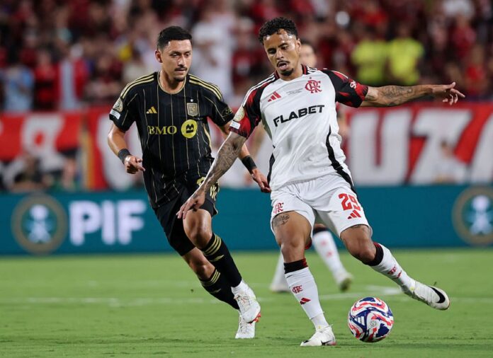 mundial:-flamengo-empata-com-lafc;-chelsea-confirma-segundo-lugar