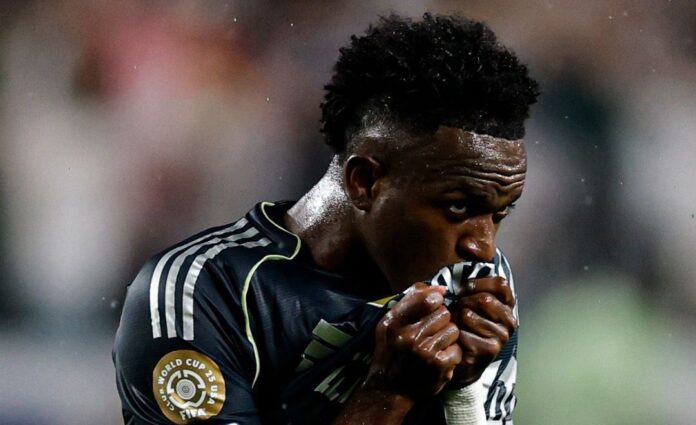 vini-jr-revela-incomodos-no-mundial:-“cada-jogo-me-doi-alguma-coisa”