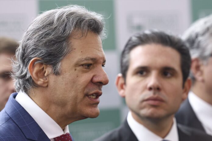haddad:-nao-entendo-o-que-aconteceu-depois-da-reuniao-na-casa-de-hugo