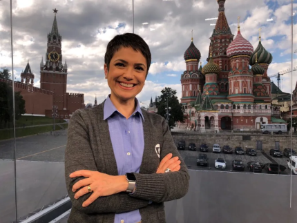 sandra-annenberg-relembra-ataque-de-panico-na-russia-e-ajuda-de-colega-da-tv-globo
