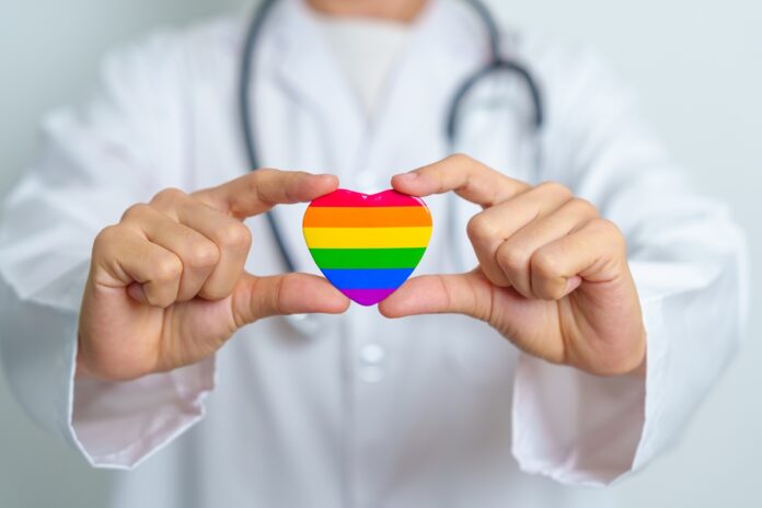 dia-do-orgulho:-doencas-que-ainda-sao-pouco-discutidas-na-saude-lgbt