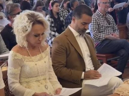bencao-das-aliancas:-ana-maria-braga-renova-votos-com-fabio-arruda-em-fazenda