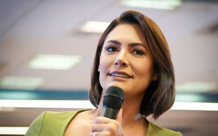 ex-primeira-dama-michelle-bolsonaro-processa-apresentadora-por-difamacao-e-calunia