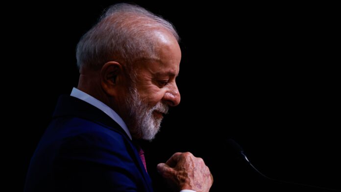 lula-perde-influencia-no-exterior-e-e-impopular-em-casa,-diz-the-economist