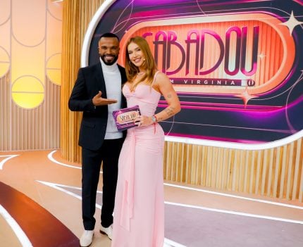 no-sbt,-virginia-recebe-alexandre-pires-e-agita-bastidores-da-emissora;-veja-fotos-ineditas