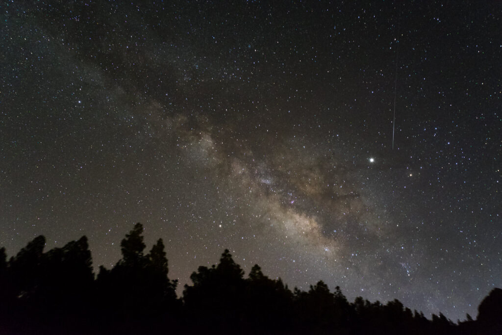 ceu-de-julho-tera-chuva-de-meteoros-e-encontros-celestes
