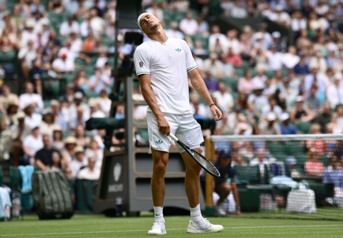 zverev-perde-na-estreia-em-wimbledon-em-maratona-de-cinco-sets
