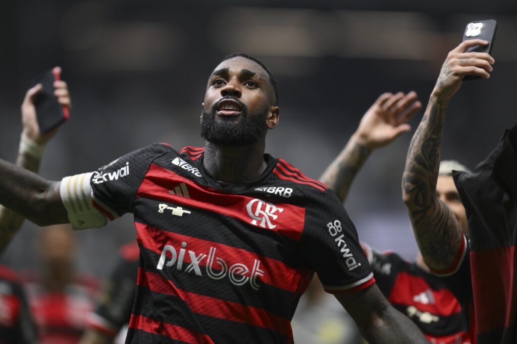 gerson-entra-para-top-5-maiores-vendas-da-historia-do-fla:-veja-lista