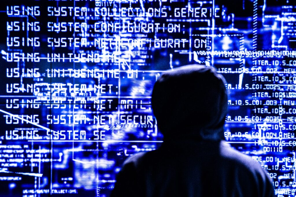 hackers-invadem-sistema-da-c&m-software;-impacto-e-milionario