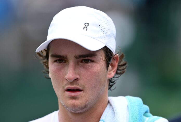 mais-um:-joao-fonseca-bate-marca-de-14-anos-apos-vitoria-em-wimbledon