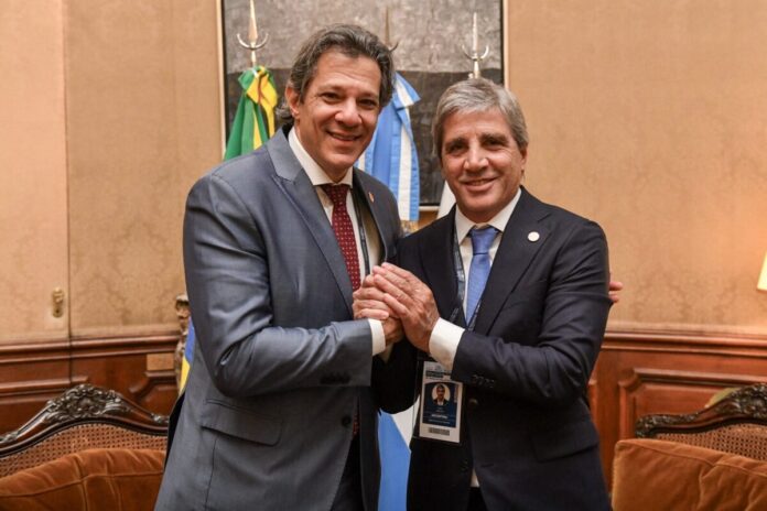 haddad-posta-foto-com-ministro-da-economia-de-milei:-“conversa-otima”