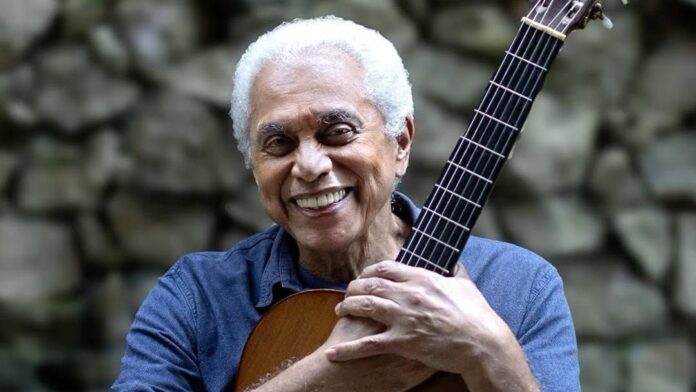 aos-82-anos,-paulinho-da-viola-e-internado-no-rio-de-janeiro