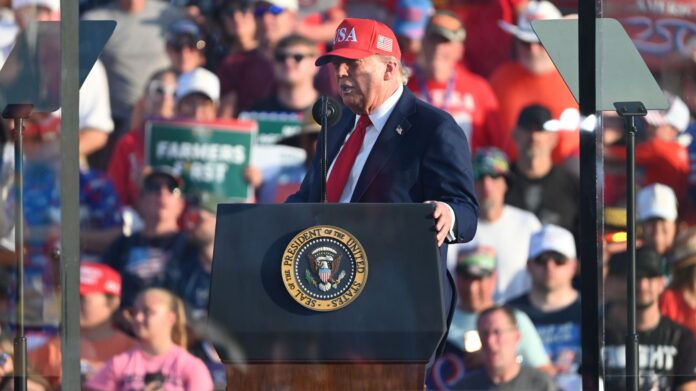 donald-trump-anuncia-evento-de-ufc-na-casa-branca
