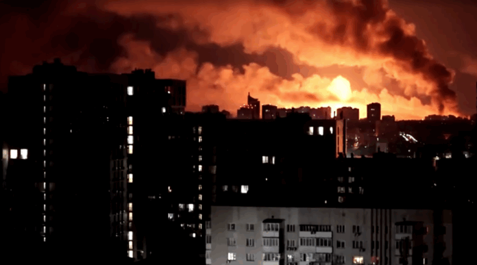 ataque-russo-com-drones-deixa-feridos-em-kiev-durante-a-noite,-diz-ucrania