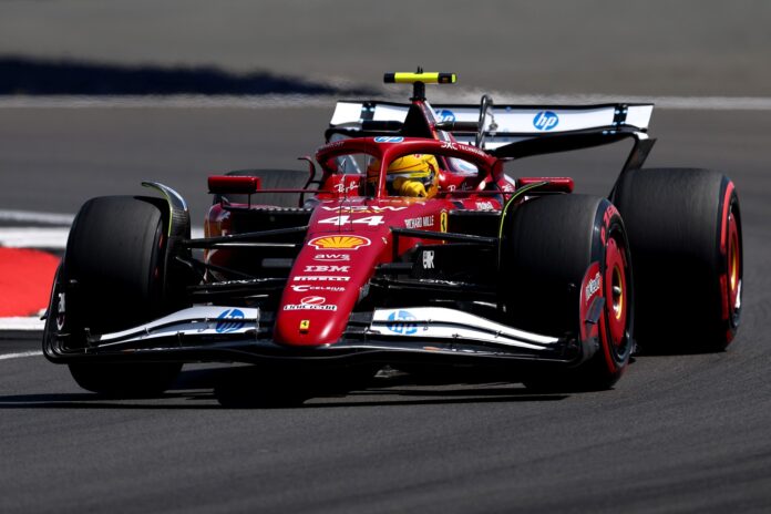f1:-hamilton-lidera-primeiro-treino-em-silverstone;-bortoleto-e-ultimo