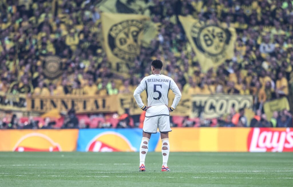 real-e-borussia-se-encontram-no-mundial-um-ano-apos-final-da-champions