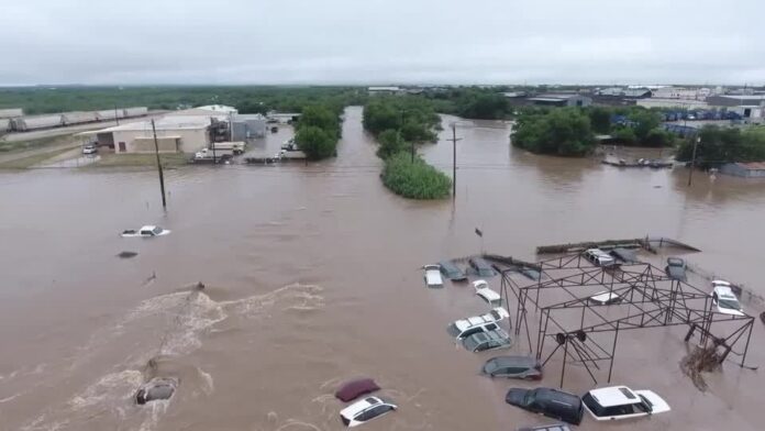 numero-de-mortos-em-enchentes-no-texas-sobe-para-24