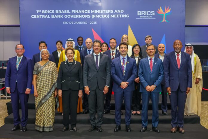 us$-100-bi:-entenda-a-articulacao-do-brics-para-ampliar-o-“fmi-alternativo”