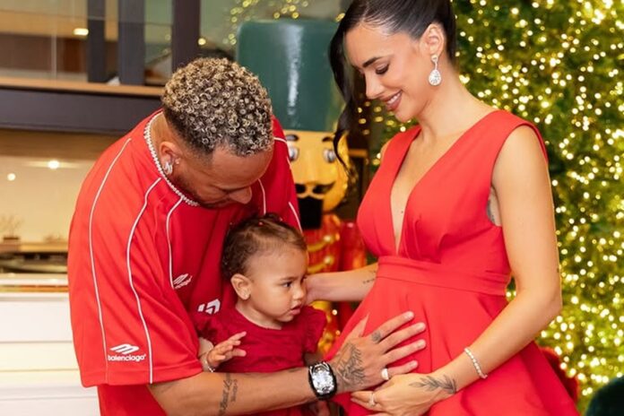 nasce-mel,-segunda-filha-de-neymar-e-bruna-biancardi
