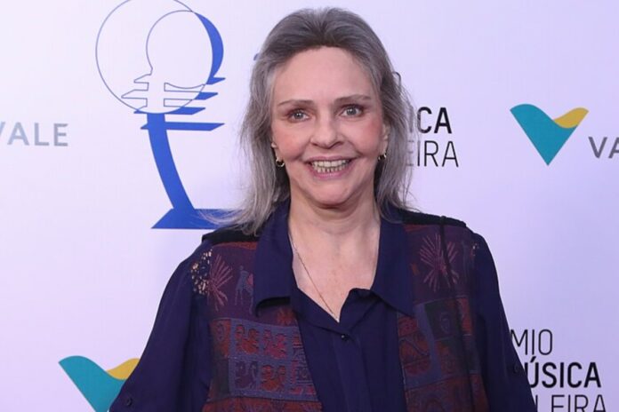 angela-ro-ro-passa-por-traqueostomia-apos-infeccao-pulmonar