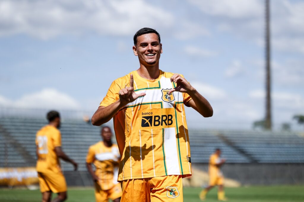 confira-resumo-e-classificados-da-primeira-fase-do-candangao-sub-20