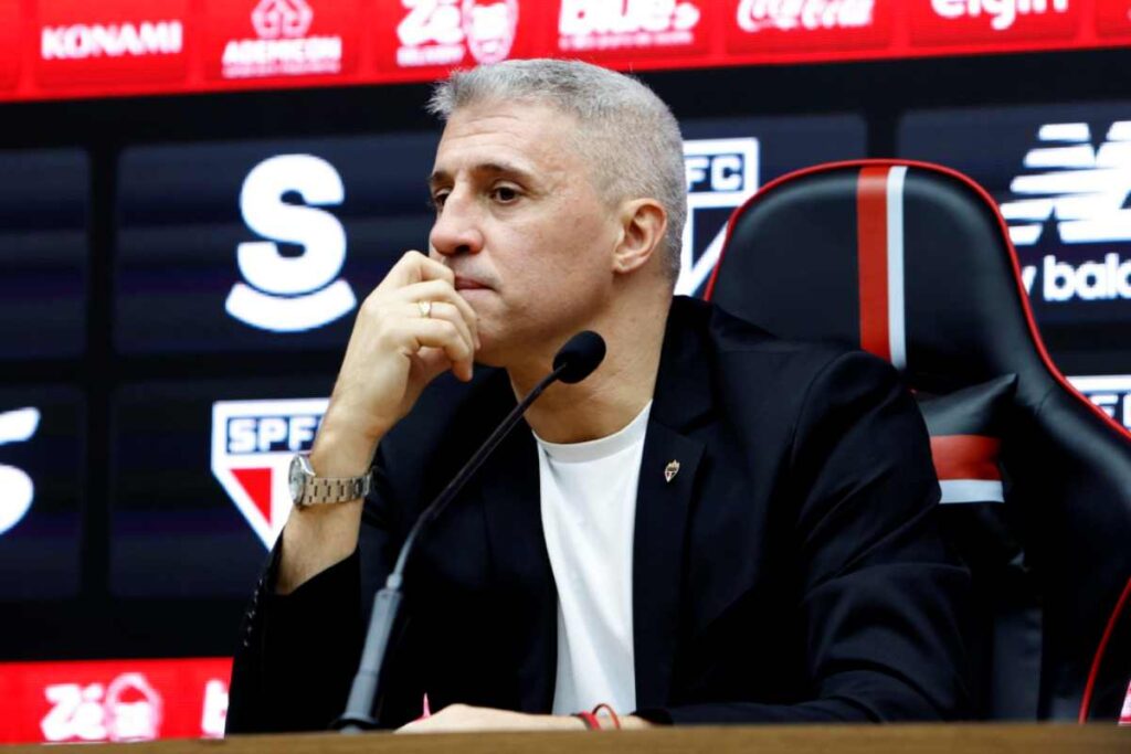 sao-paulo-vive-impasse-com-novo-tecnico-hernan-crespo;-entenda