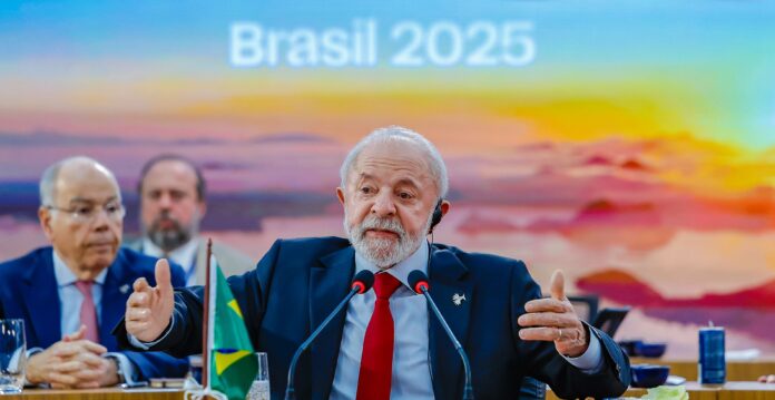quem-e-que-negocia-a-paz?,-diz-lula-sobre-guerra-entre-russia-e-ucrania