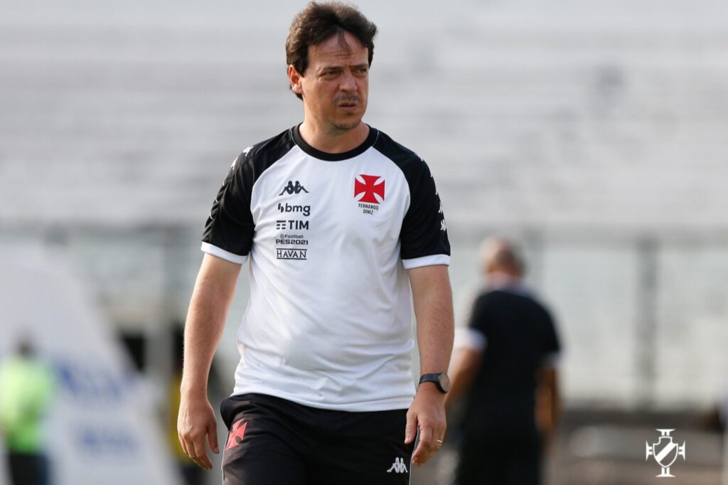 diniz-convoca-torcida-vascaina-para-classico-contra-o-botafogo-no-df