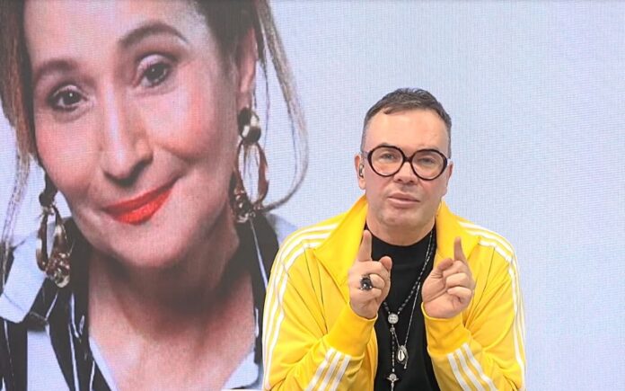 felipeh-campos-solta-o-verbo-e-expoe-sonia-abrao:-‘a-pior-maldade-e-fingir-bondade’