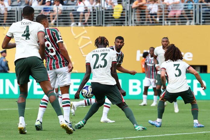 web-se-revolta-com-penalti-anulado-do-fluminense-contra-o-chelsea