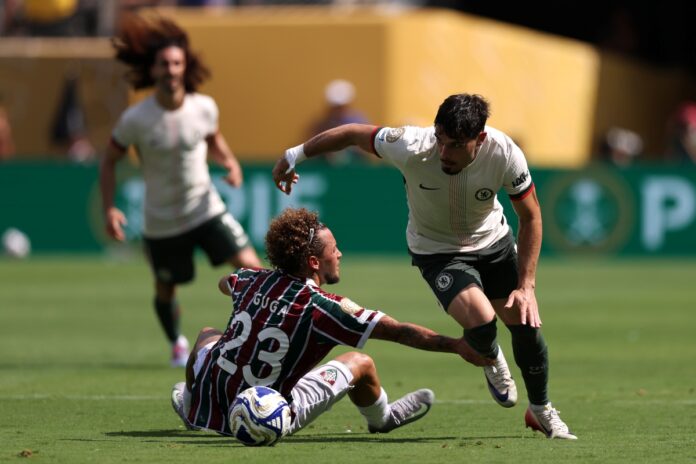 drible-de-pedro-neto-em-guga-viraliza-nas-redes-sociais:-assista