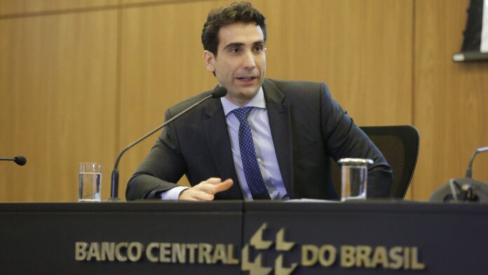 galipolo-deve-encaminhar-carta-apos-estouro-do-teto-da-inflacao;-entenda