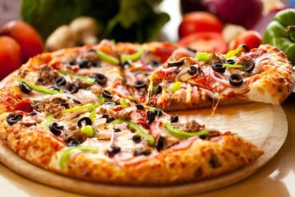 e-dia-da-pizza!-veja-se-ela-e-realmente-vila-da-dieta-e-como-comer-sem-culpa