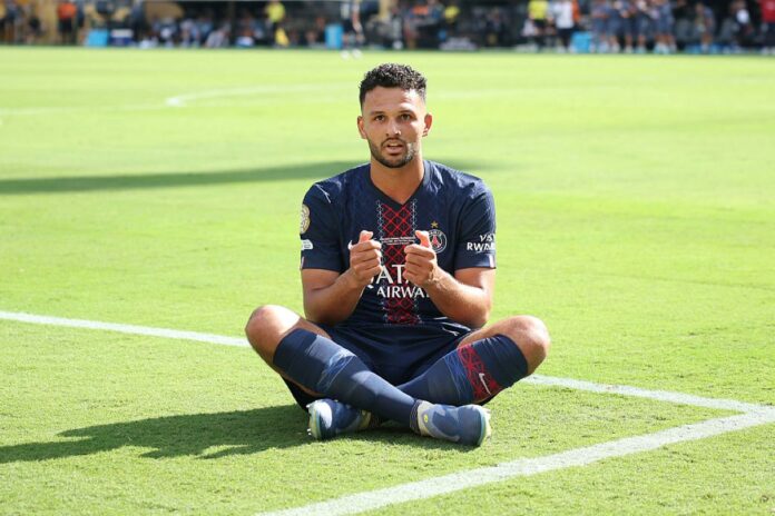 atacante-do-psg-revela-que-botafogo-fez-time-mudar-postura-no-mundial