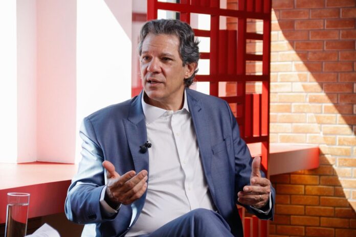 haddad-cobra-que-“extremistas”-recuem-e-defendam-“interesse-nacional”