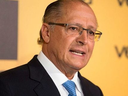 “um-atentado-a-economia”,-diz-alckmin-sobre-bolsonaro-e-tarifaco-de-trump