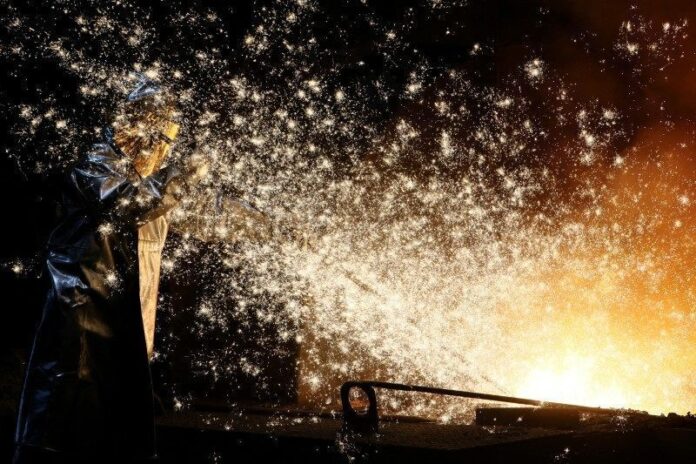 producao-industrial-do-reino-unido-cai-0,9%-em-maio-ante-abril