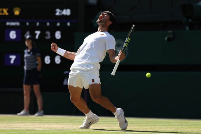 carlos-alcaraz-avanca-a-final-e-busca-terceiro-titulo-de-wimbledon