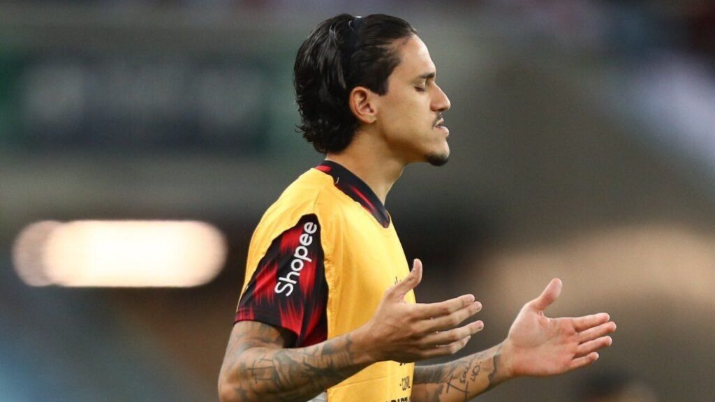 pedro-pode-deixar-o-flamengo?-entenda-situacao-do-jogador