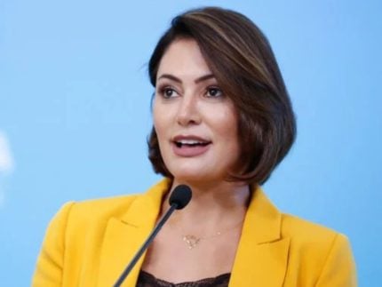 em-carta,-michelle-bolsonaro-pede-tregua-a-lula-para-evitar-confronto-com-os-eua