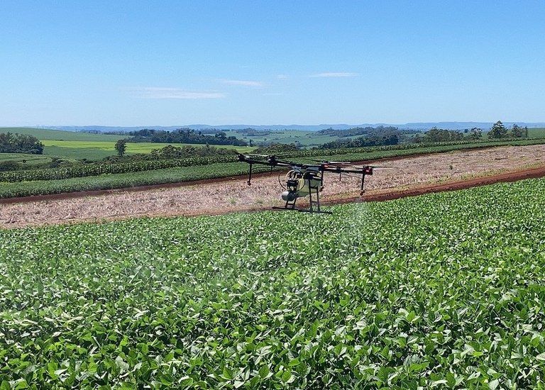 drones-no-brasil-impulsionam-agro-e-movimentam-milhoes