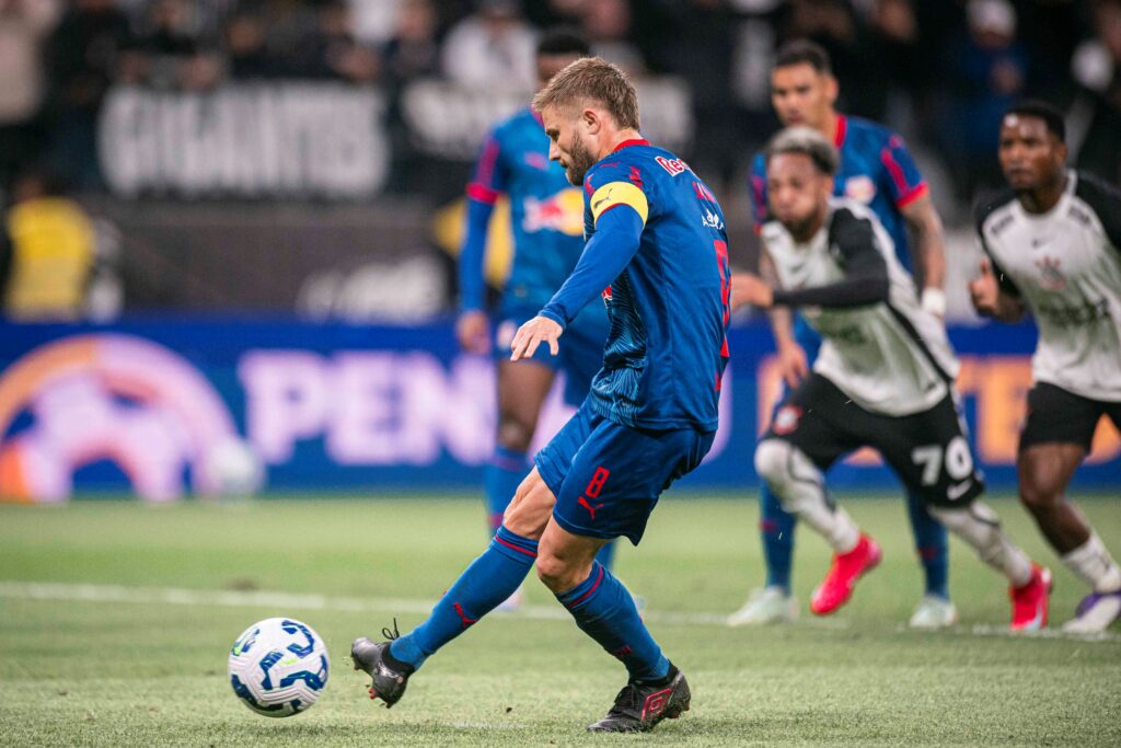 veja-analise-do-var-em-penalti-polemico-em-corinthians-x-bragantino