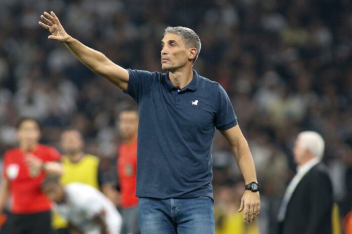fortaleza-anuncia-a-demissao-do-treinador-juan-vojvoda.-confira