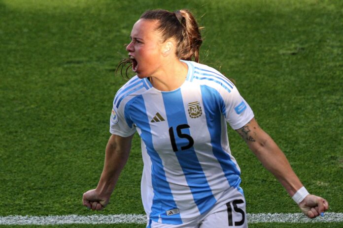 video:-argentina-vence-o-uruguai-na-estreia-da-copa-america-feminina