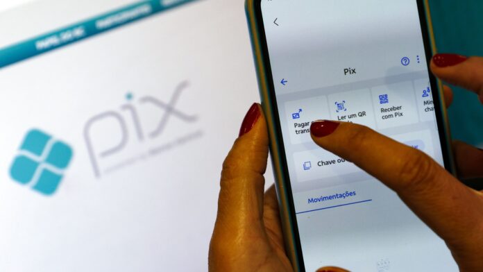 pix-parcelado-vira-complemento-de-credito-dos-brasileiros,-mostra-google