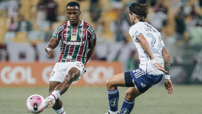 fluminense-leva-vantagem-no-historico-contra-o-cruzeiro;-veja-retrospecto
