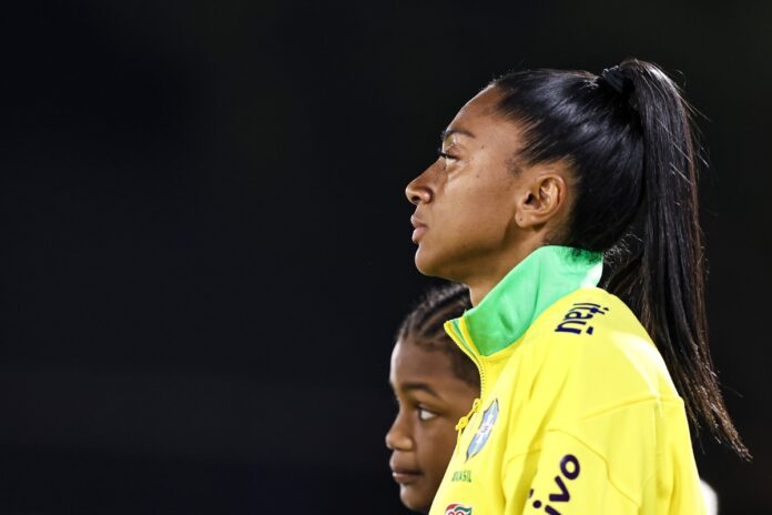 craque-da-selecao-lamenta-falta-de-estrutura-da-copa-america-feminina