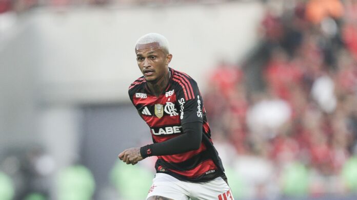 flamengo:-roma-oferece-r$160-milhoes-por-wesley,-diz-jornalista