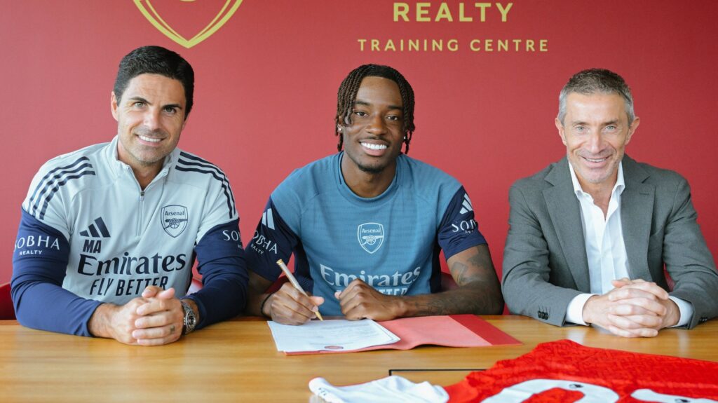 apos-sair-do-chelsea-antes-da-final-do-mundial,-atacante-e-anunciado-no-arsenal