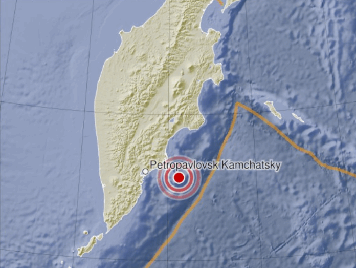 terremoto-de-magnitude-7,4-atinge-a-regiao-leste-da-russia,-diz-agencia